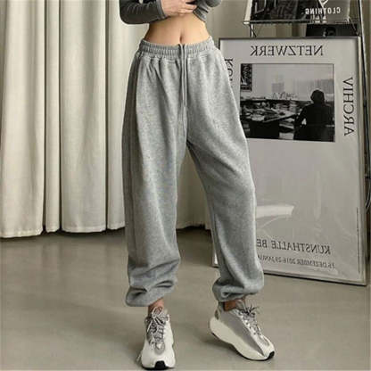 Women's Black Jogging Baggy Sweatpants-Legletic