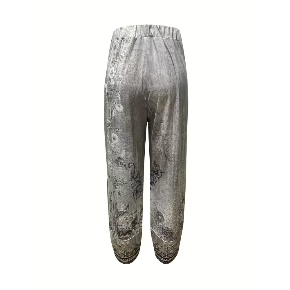 Vintage Themed Floral Capri Pants For Women