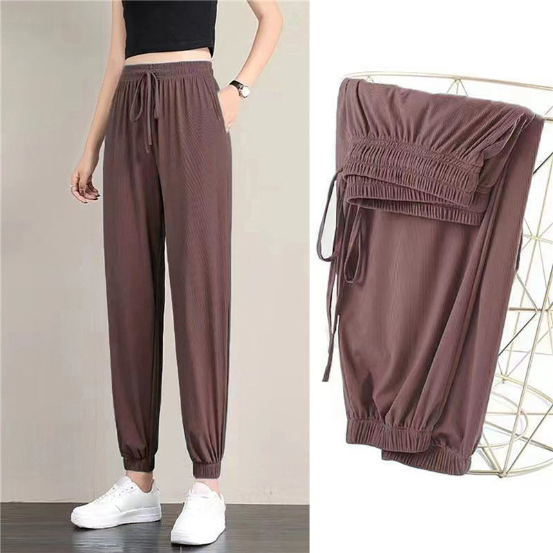 Women's Loose Wide Leg Bunched Feet Sweatpants-Legletic