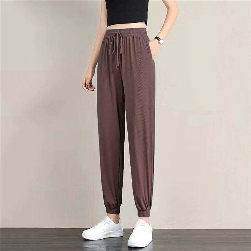 Women's Loose Wide Leg Bunched Feet Sweatpants-Legletic