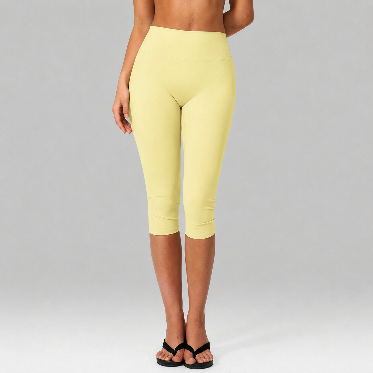 Casual Slim Fit Cropped Sports Leggings For Women