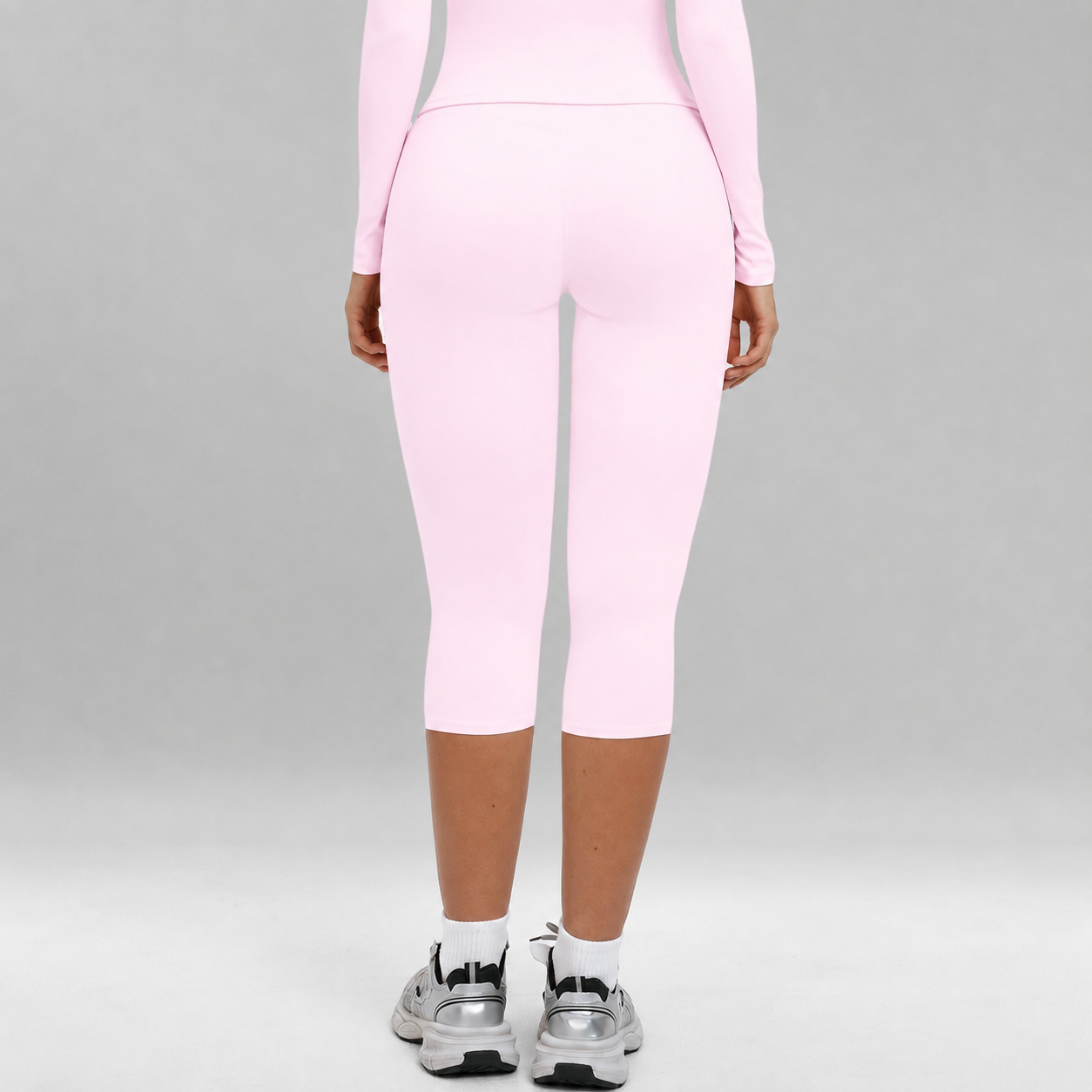 Casual Slim Fit Cropped Sports Leggings For Women