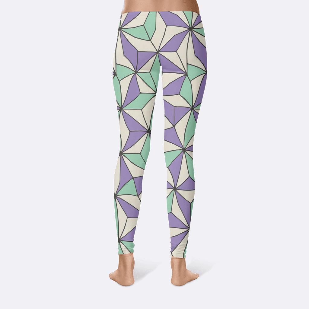 Tessellated Kite Pinwheel Array trendy athletic leggings