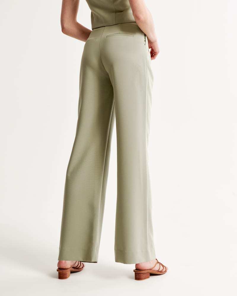Summer 2025 Icy Tailored Crepe Wide-Leg Pants-Legletic