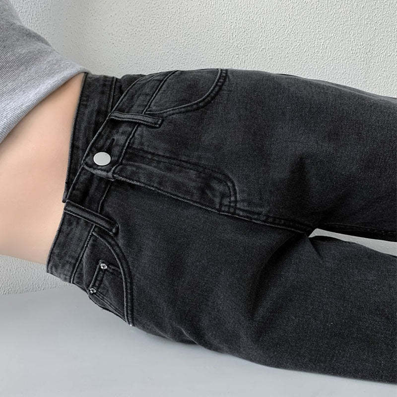Women's Wide-Legged Mom Jeans-Legletic