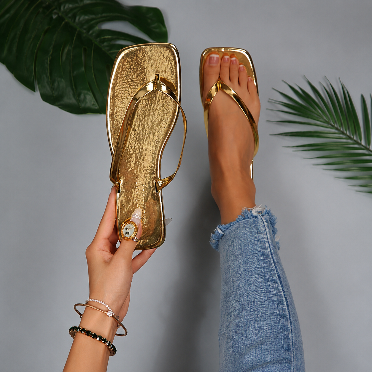 Square Front Slip On Flat Sandals for Casual Summer Wear for Women