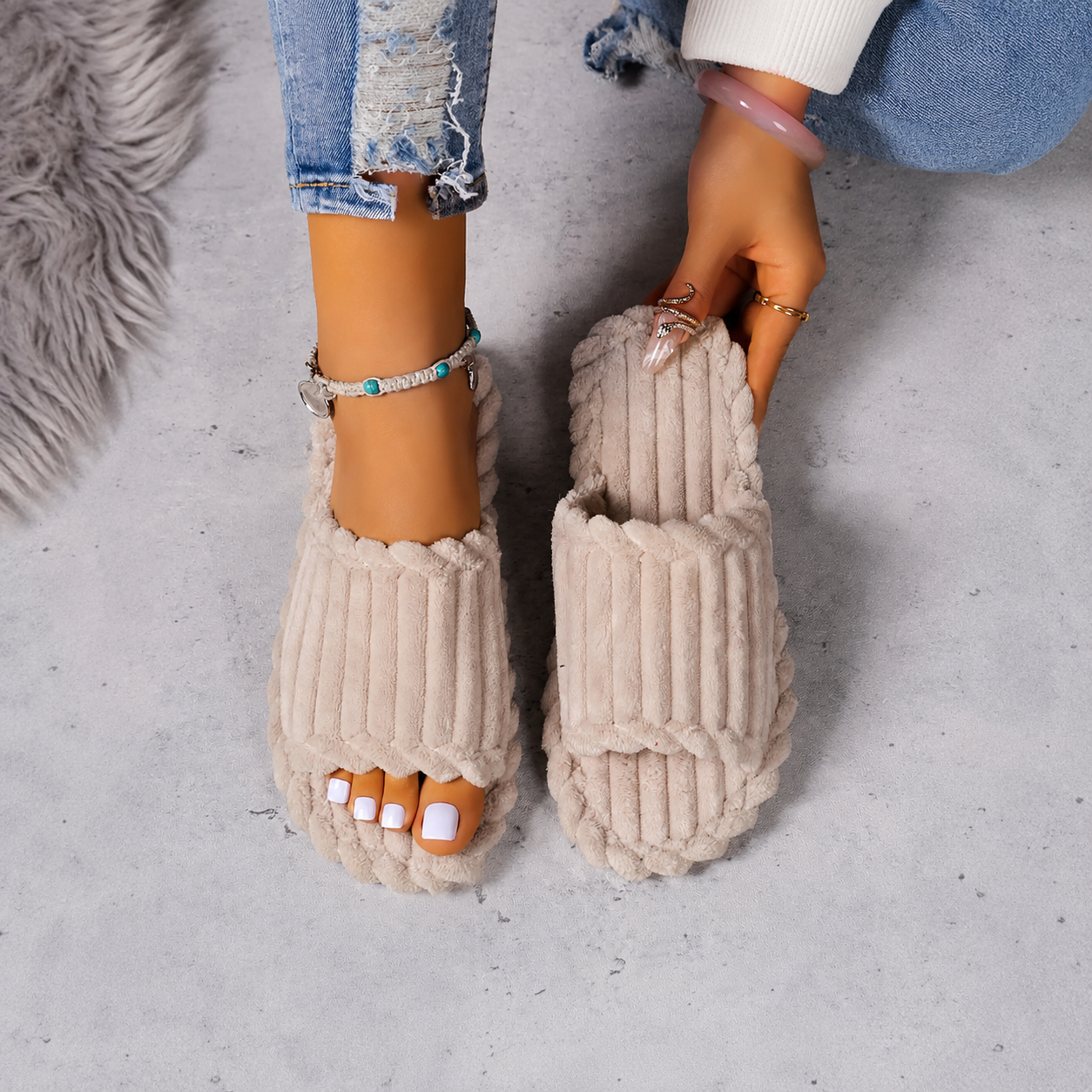 Fluffy Fleece Indoor Winter Slippers For Women