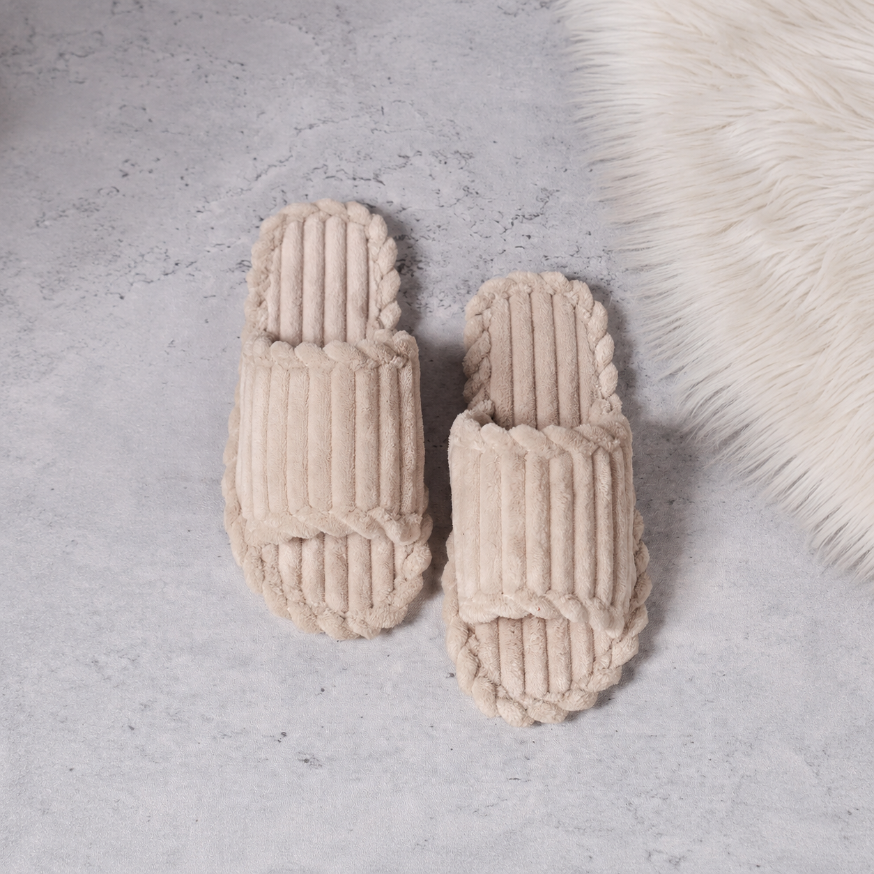 Fluffy Fleece Indoor Winter Slippers For Women