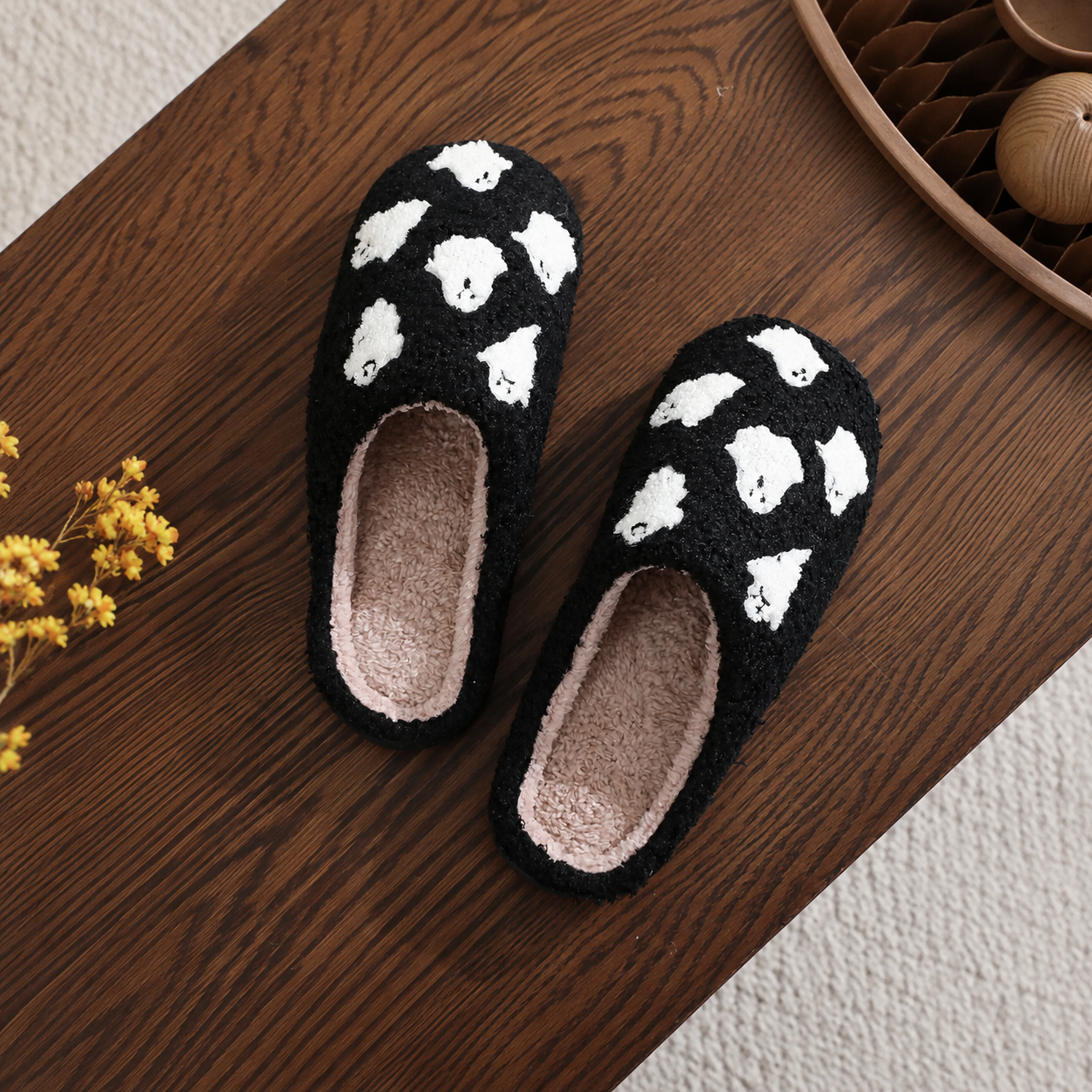  Halloween Themed Casual Flat Plush Slippers For Women