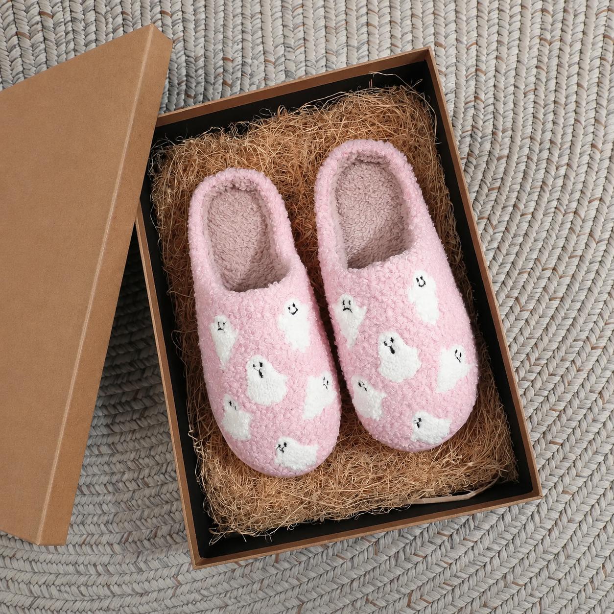  Halloween Themed Casual Flat Plush Slippers For Women