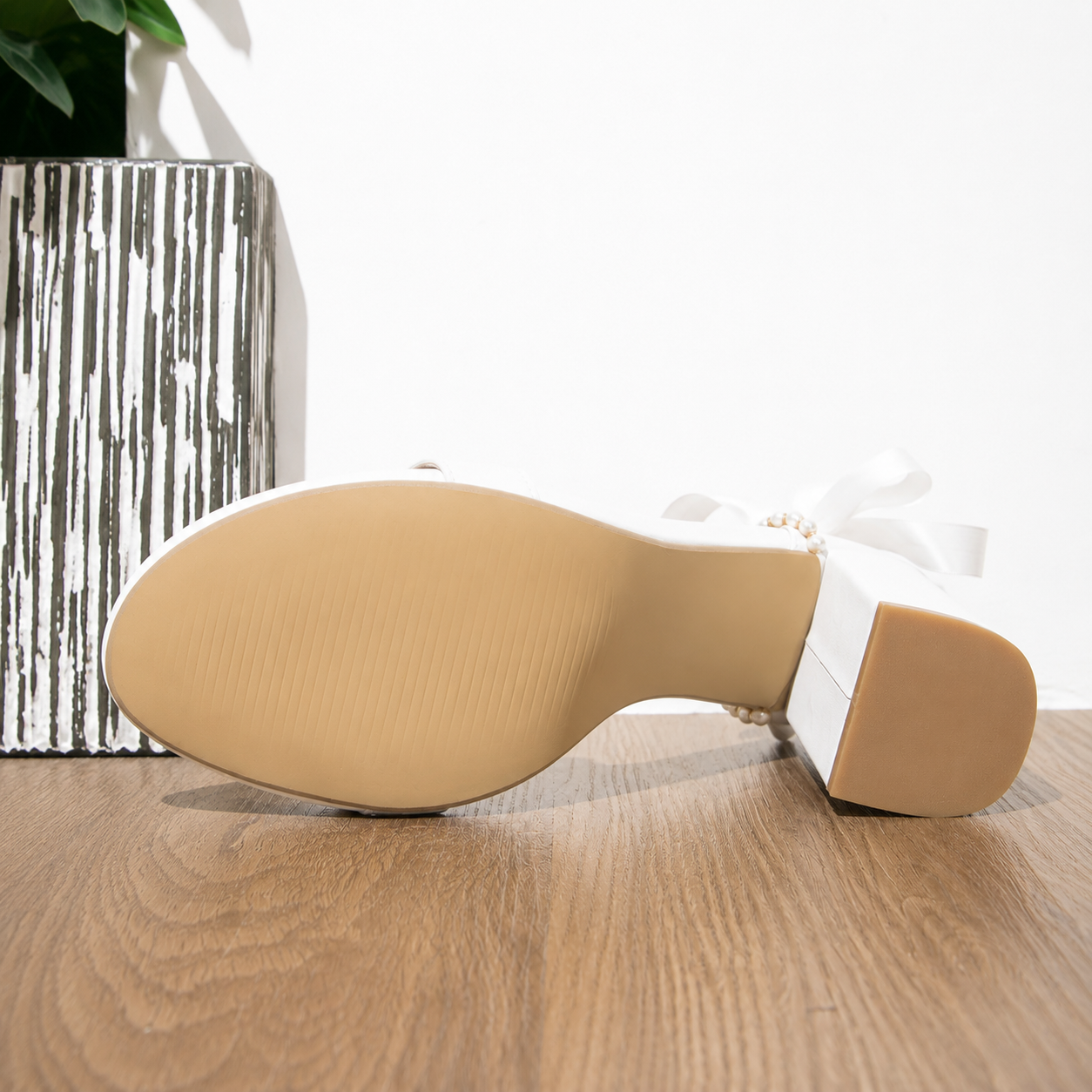 Pearl Bow Detail Sandals for Special Occasions for Women