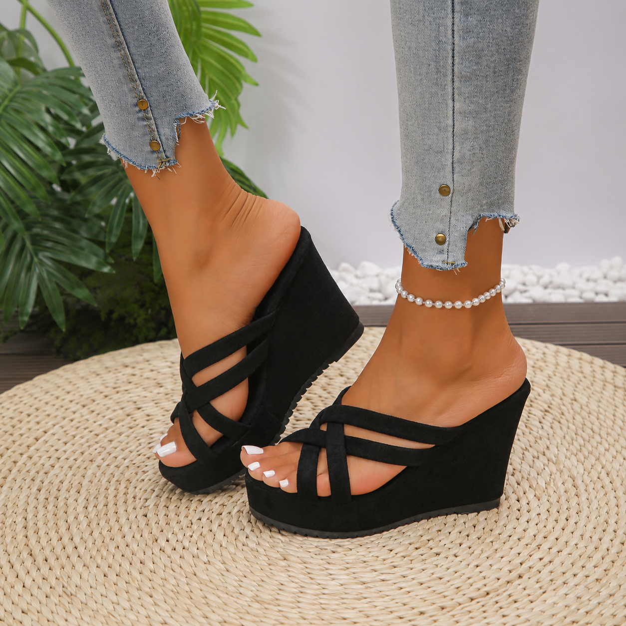 Casual Cross Strap Platform Wedge Sandals for Summer Wear for Women