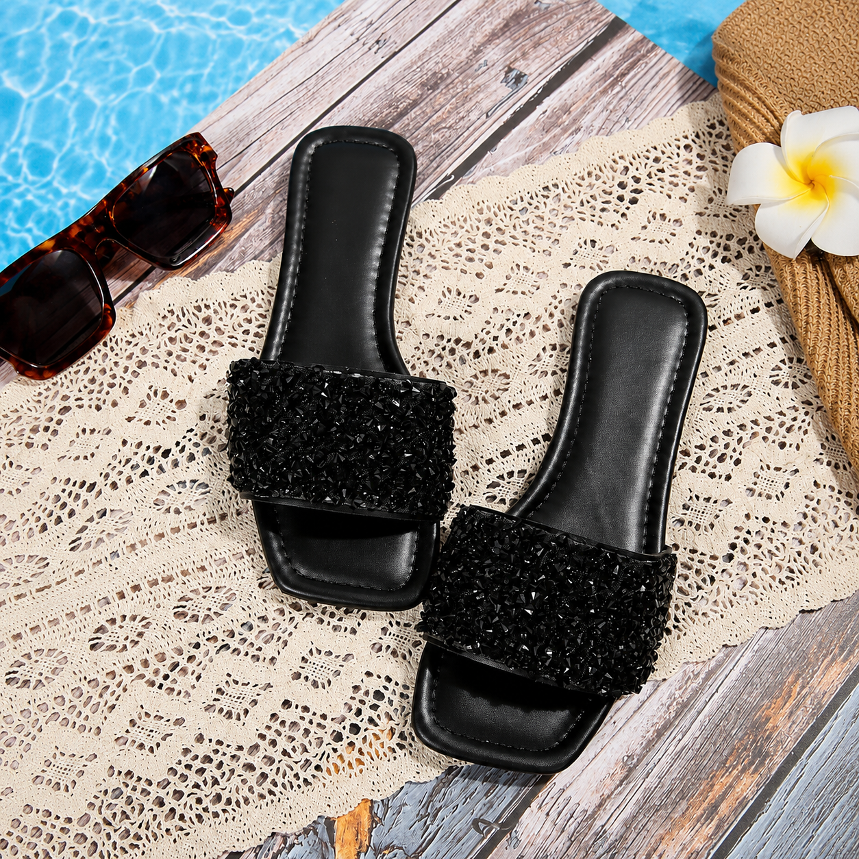 Plus Size Rhinestone Soft Bottom Flat Sandals For Women