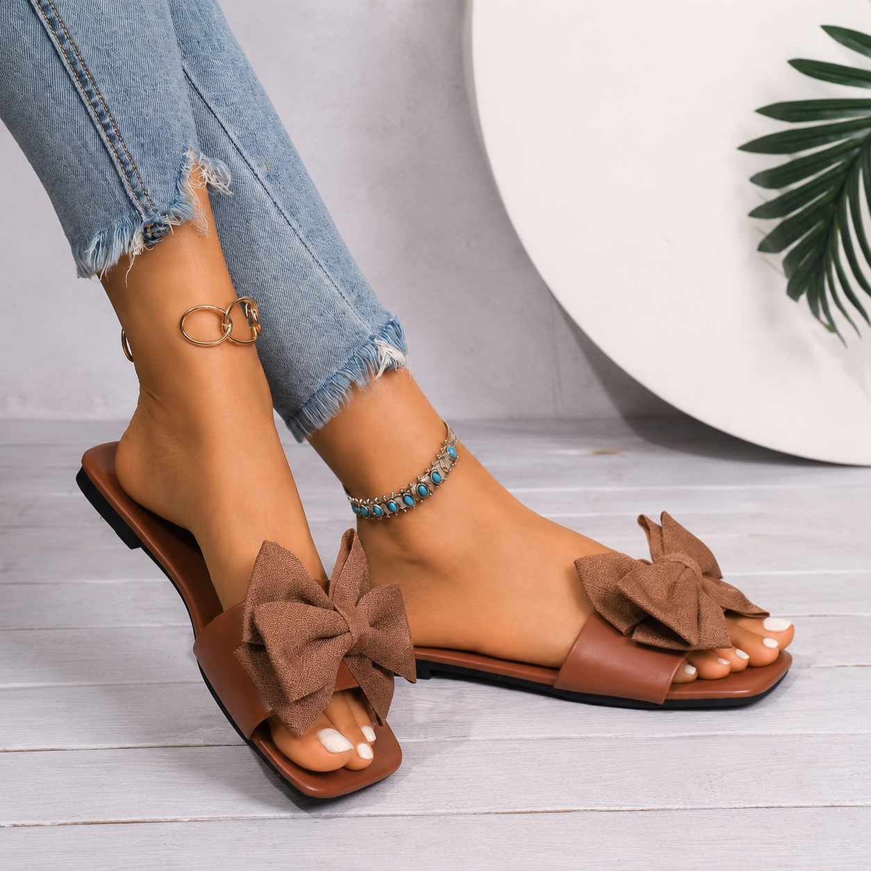 Luxury Vintage Soft Cushion Anti Slip Versatile Slide Sandals For Women