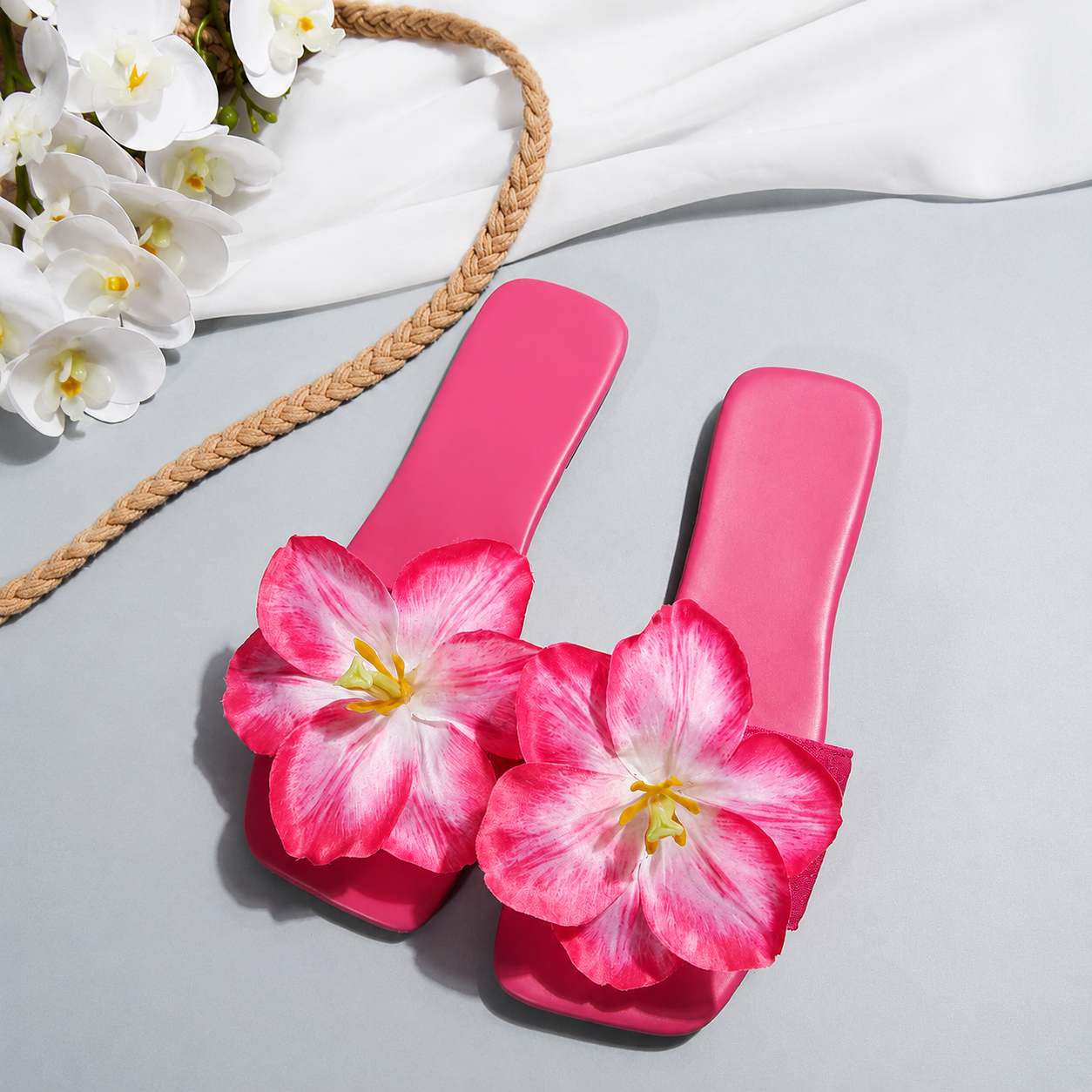 Floral Decor Strap Flat Sandals For Summer