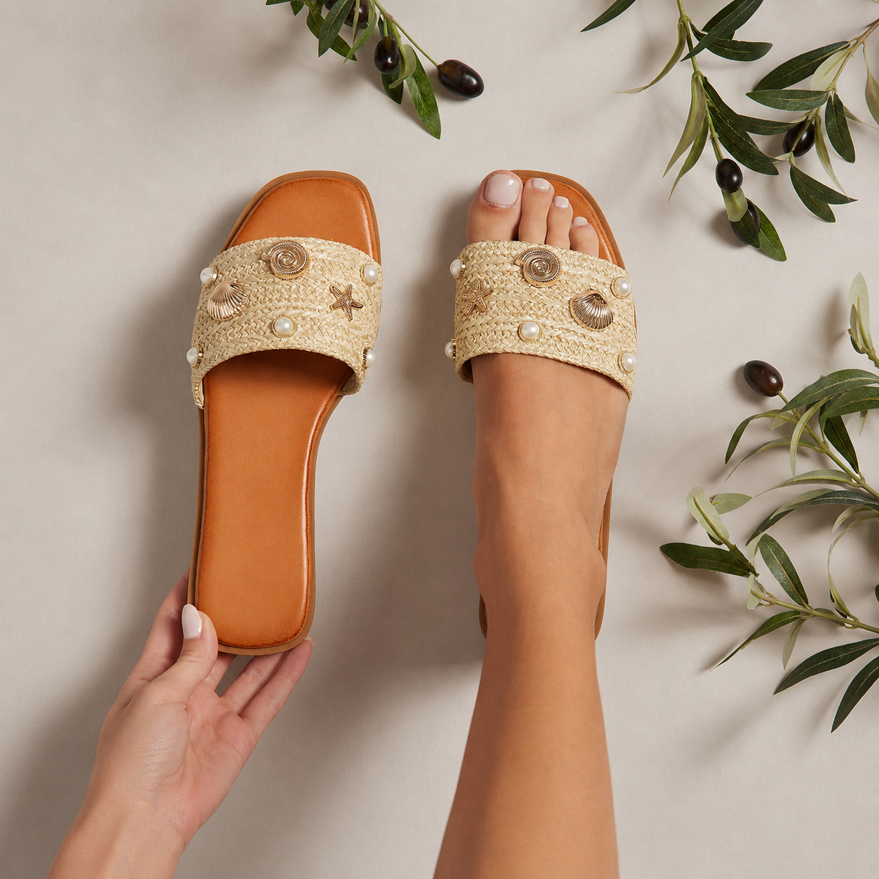 Glamorous Shell Decor Slip On Summer Sandals For Women