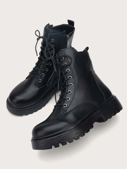 Simple Front Lace Up Boots