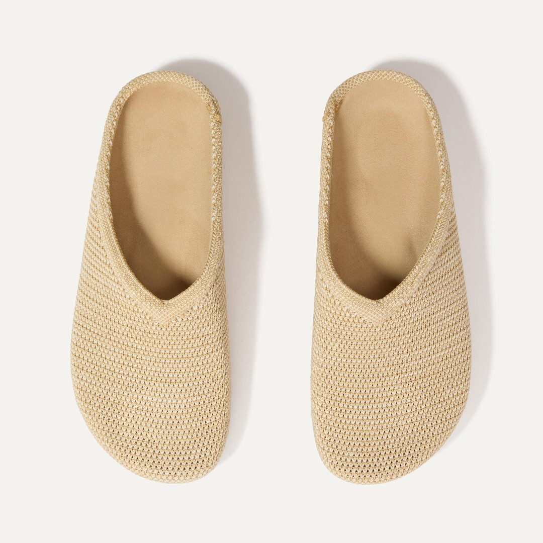 Lightweight Sustainable Slip On Comfort Clogs For Women