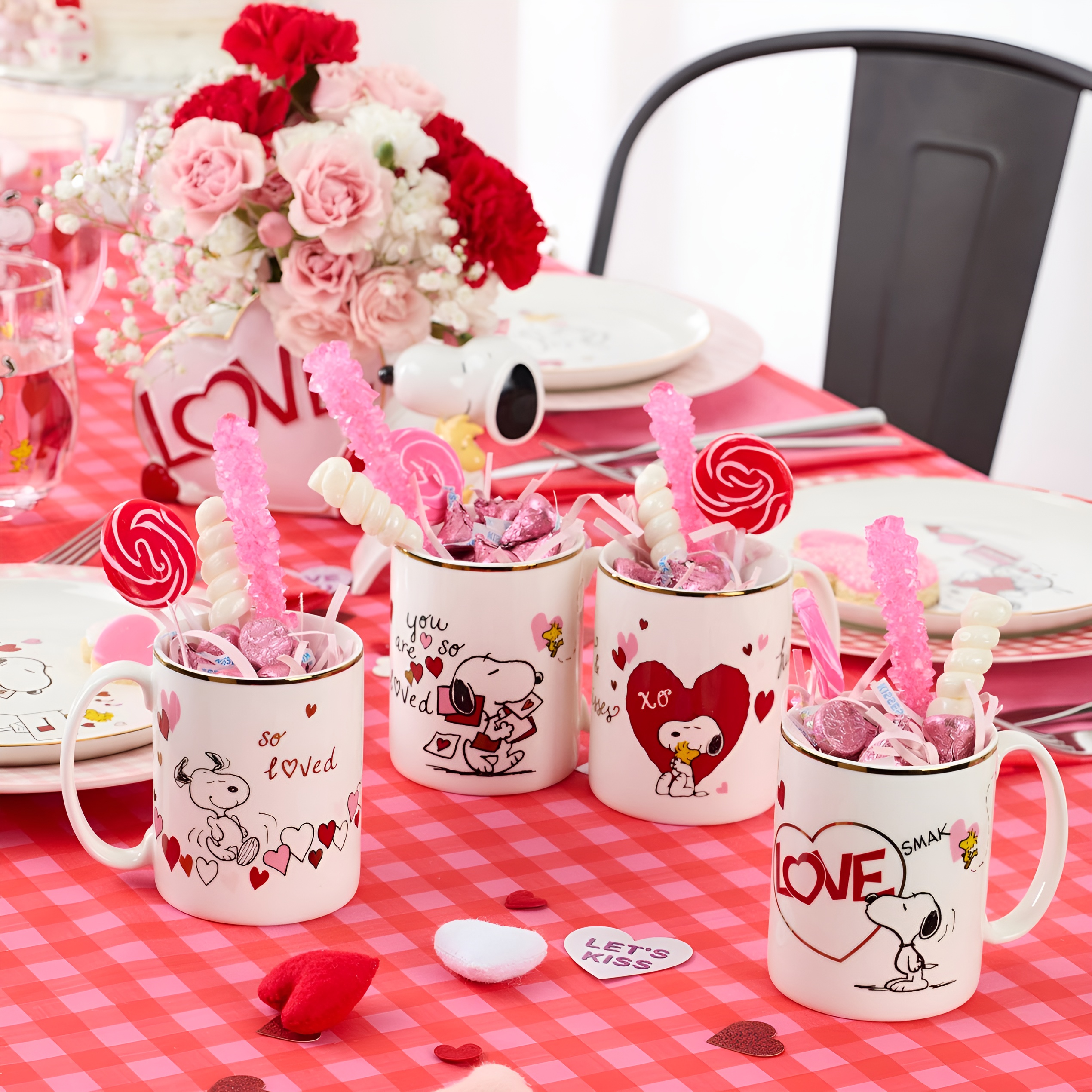 Pack Of 4 Cartoon Design Valentines Day Themed Ceramic Mug Set
