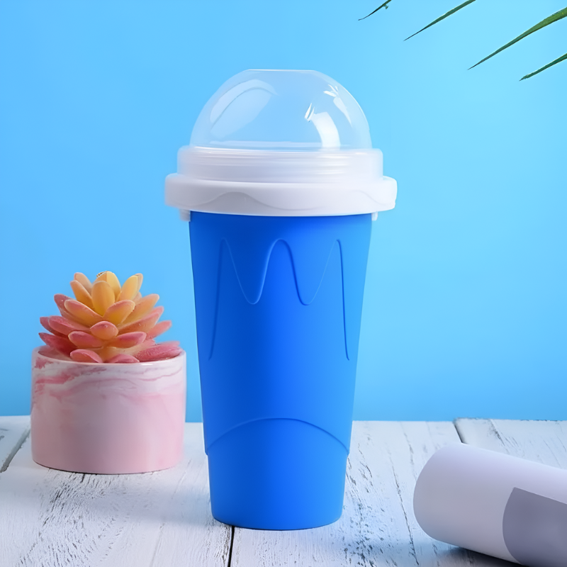 Slushie Maker Cup, Magic Quick Frozen Slushy Cup Cooling Cup Squeeze Cup Slushie Maker, Homemade Milk Shake Ice Cream Maker Turn any Drinks into Slushie