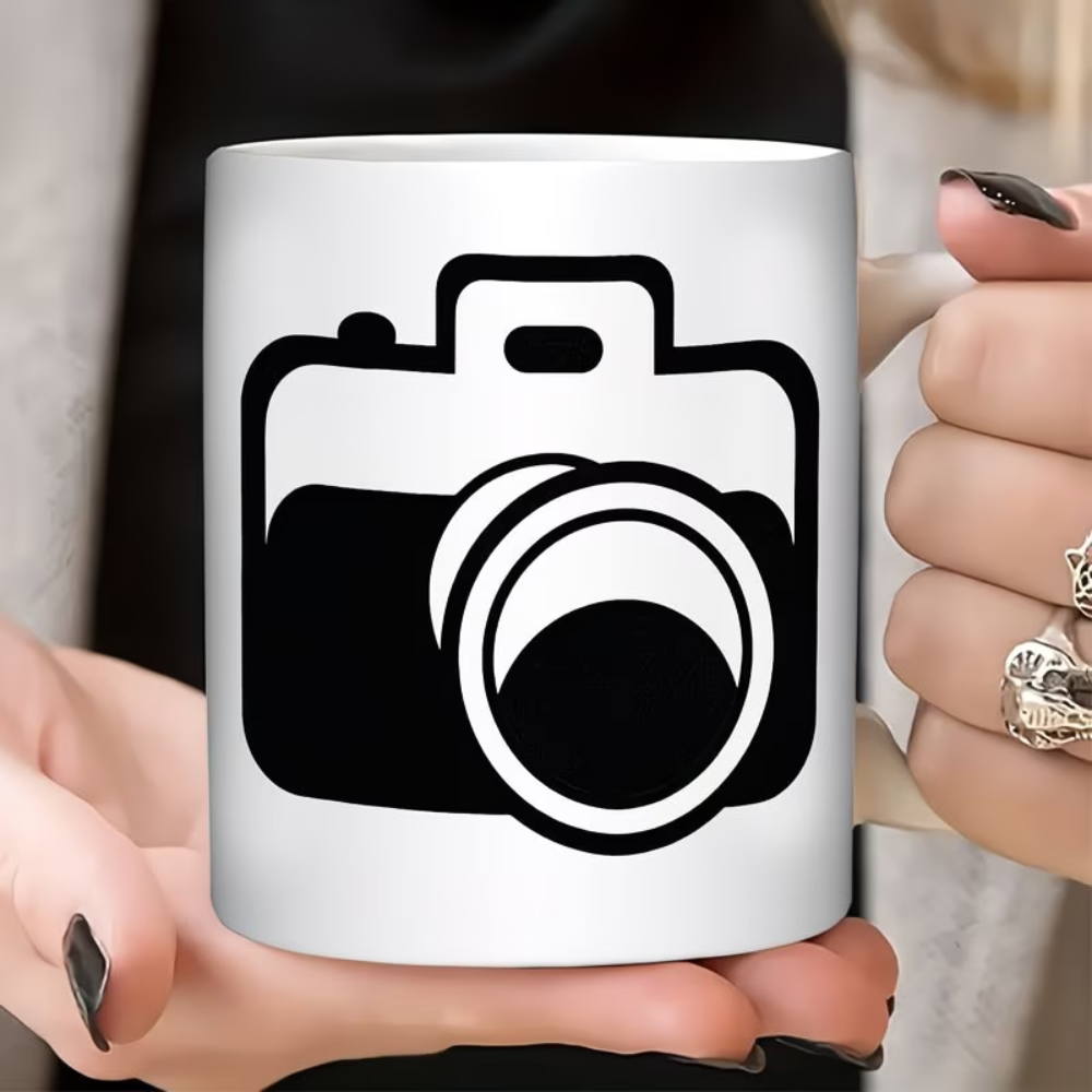 11oz Camera-Shaped Coffee Mug - White Camera & Aperture Design Ceramic Cup with Black Interior & Handle, Photography Lover