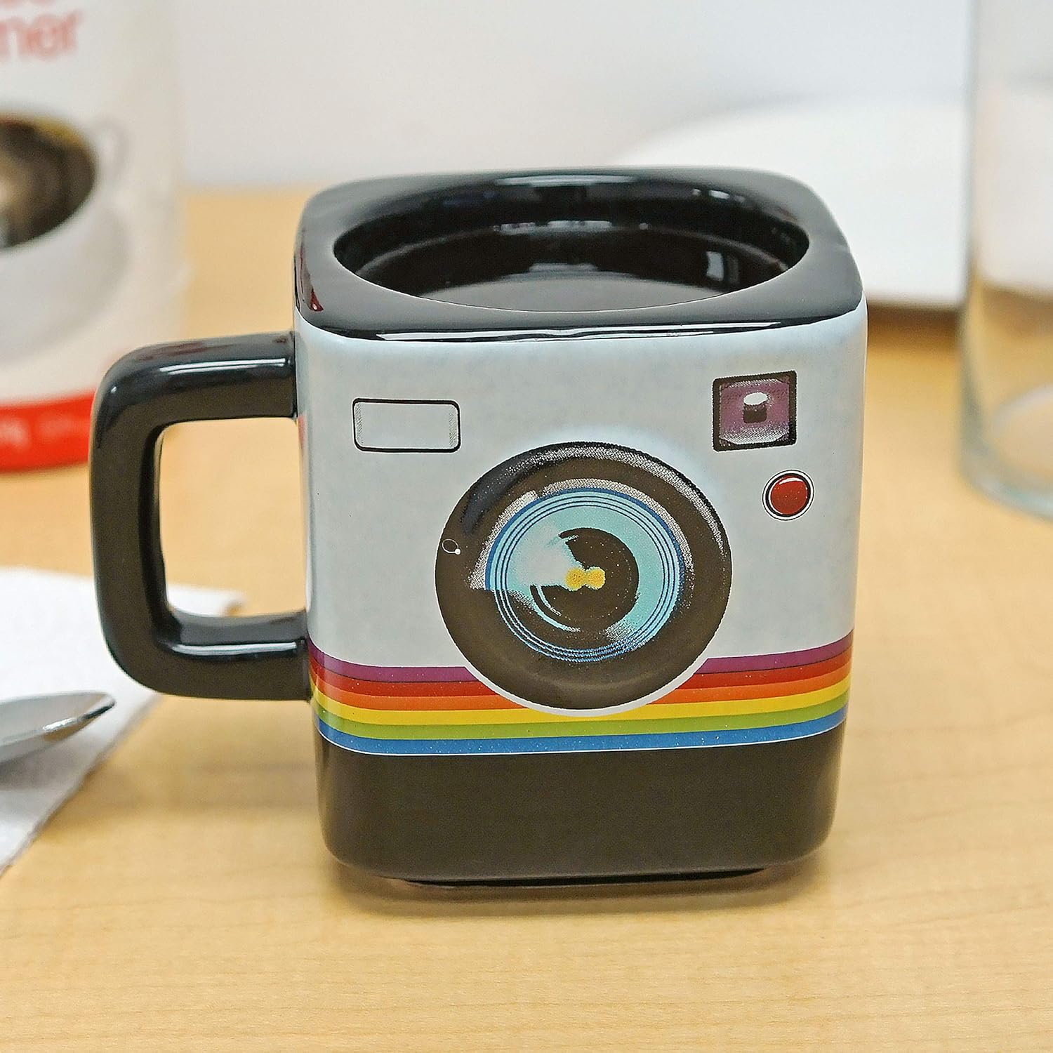 Retro Instant Camera Design Ceramic Coffee Mug Fun Gift