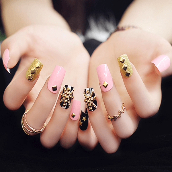 Acrylic Studded Nails - Get Unique and Decorated Nails-My Makeup Brushset