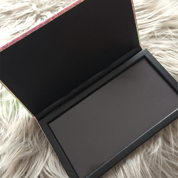Magnetic Makeup Palette – A Refillable Eyeshadow Palette for Ultimate-My Makeup Brushset