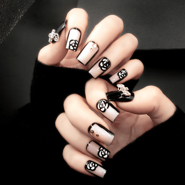 Black Rose Nails – A Stunning and Elegant Nail Art-My Makeup Brushset