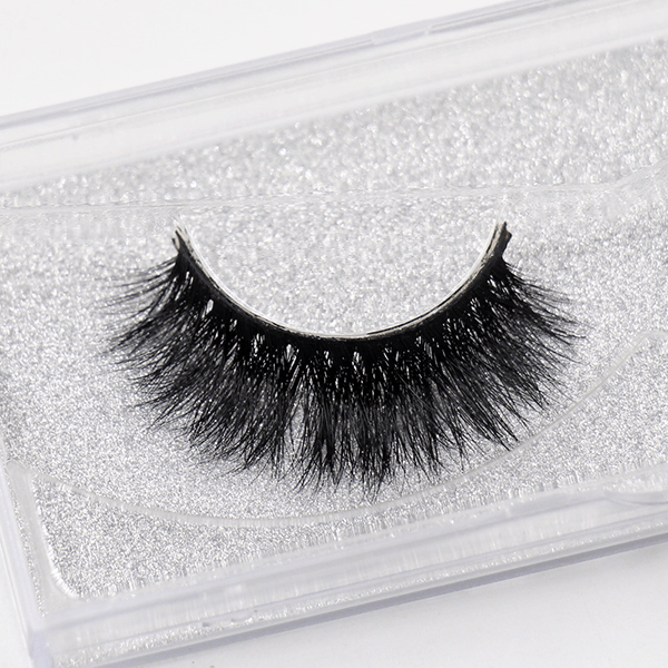 Luxury Goddess Mink False Lashes For Effortless Glam-My Makeup Brushset