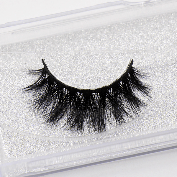 Luxury Goddess Mink False Lashes For Effortless Glam-My Makeup Brushset