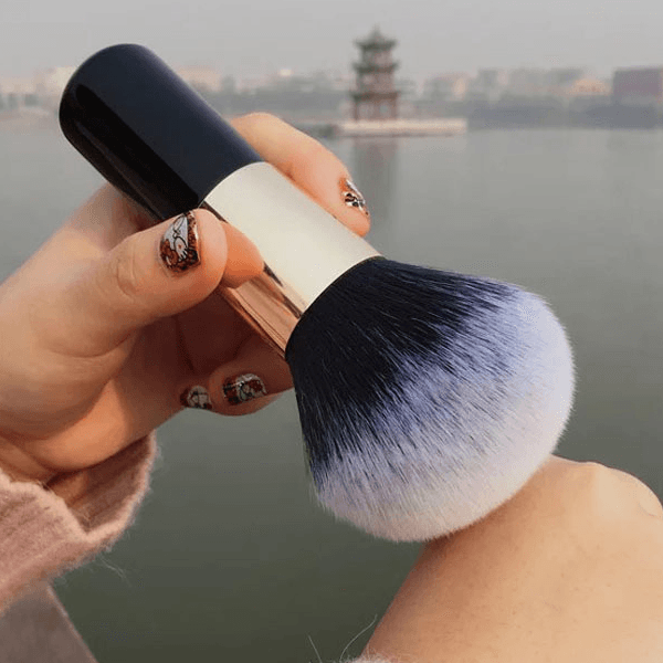 Gold Kabuki Brush – Soft, Fluffy Powder Applicator-My Makeup Brushset