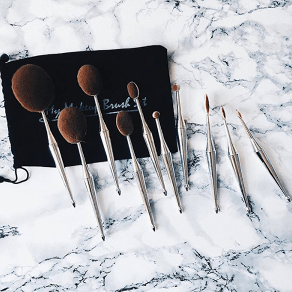 10 Piece Silver Oval Brush Set – Metallic Precision Blending-My Makeup Brushset