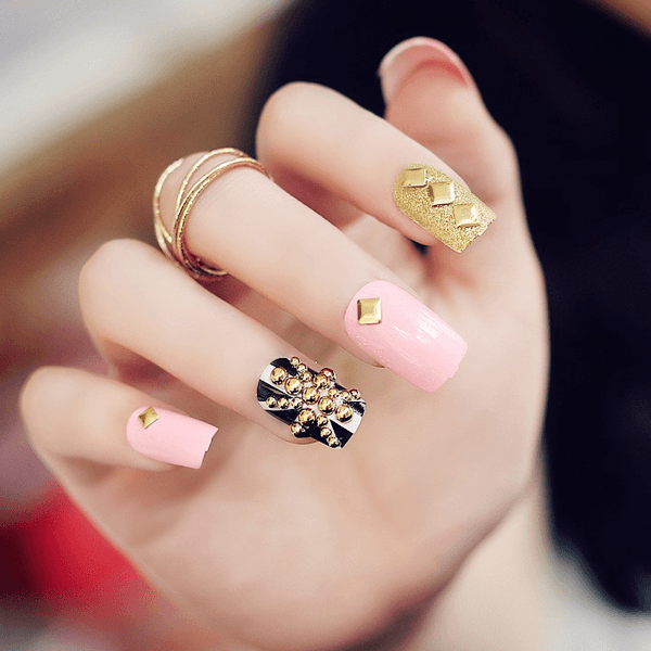 Acrylic Studded Nails - Get Unique and Decorated Nails-My Makeup Brushset