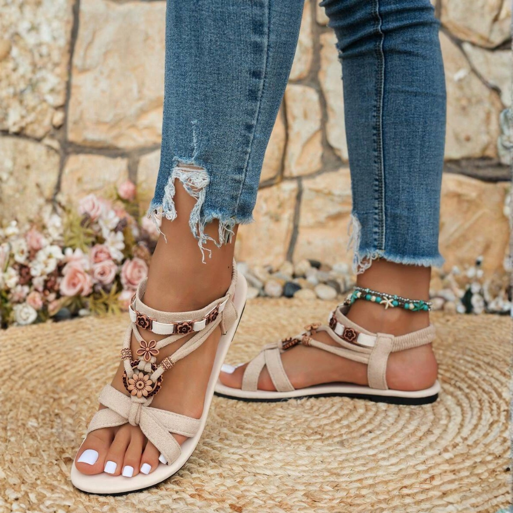 Bohemian Style Floral Flat Sandals For Women