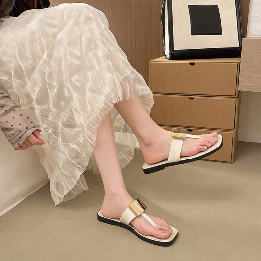 Casual Flat Metal Square Buckle Flip Flops For Women
