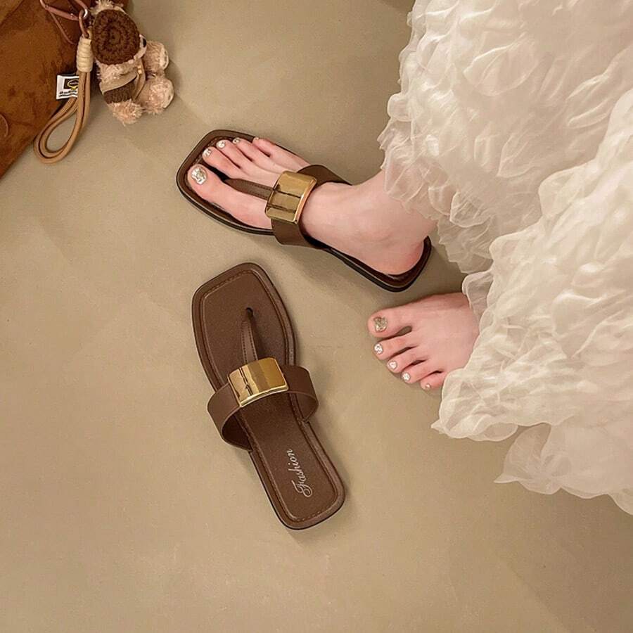 Casual Flat Metal Square Buckle Flip Flops For Women