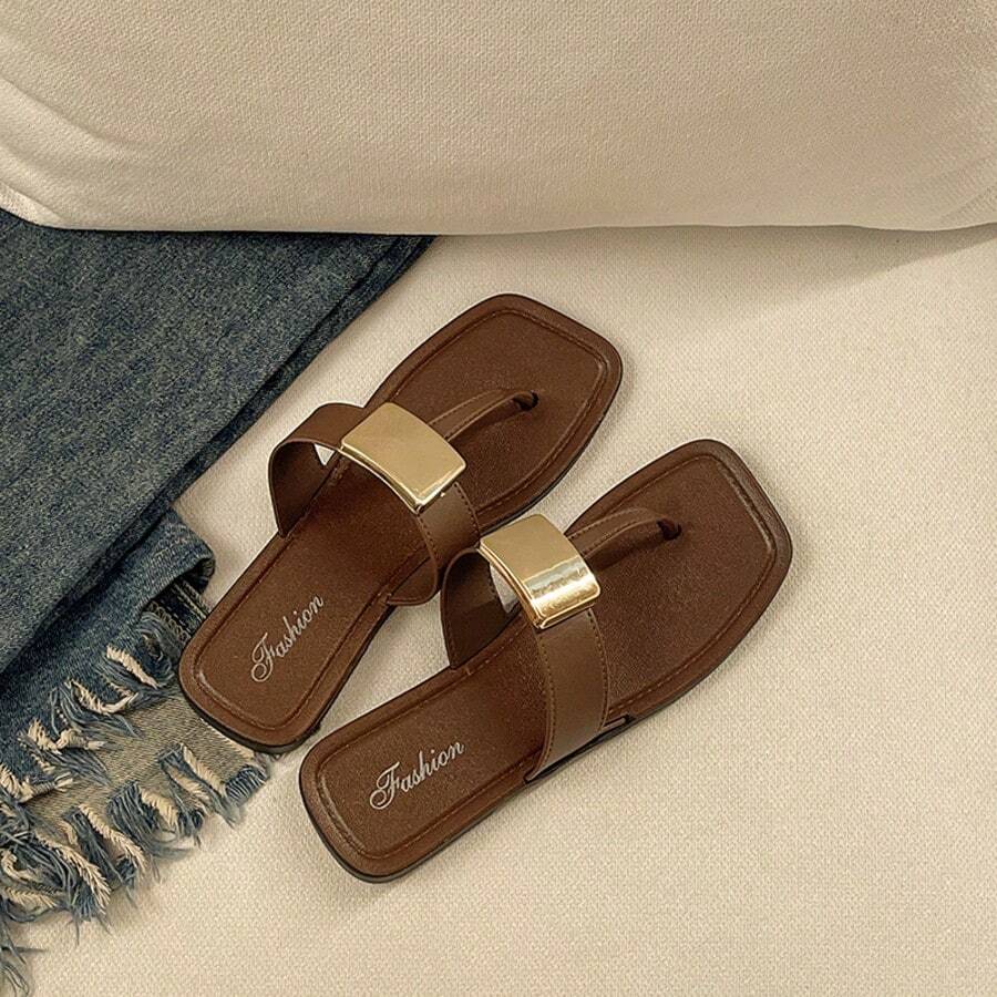 Casual Flat Metal Square Buckle Flip Flops For Women