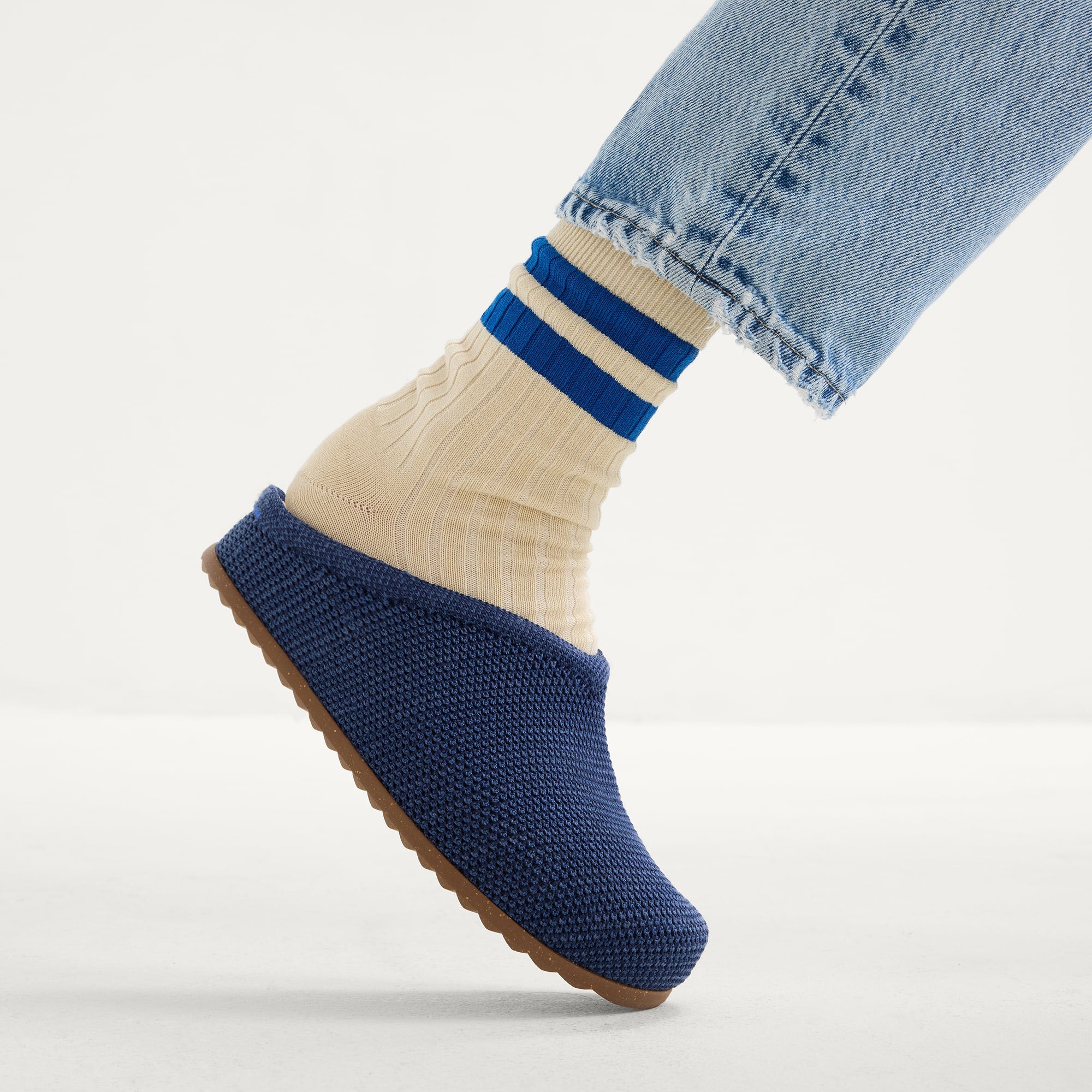 Lightweight Sustainable Slip On Comfort Clogs For Women