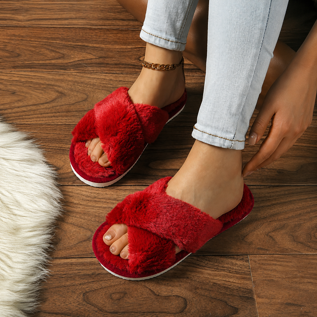Criss Cross With Fluffy Indoor Comfy Slippers
