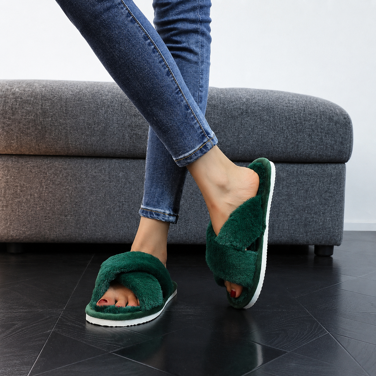Criss Cross With Fluffy Indoor Comfy Slippers