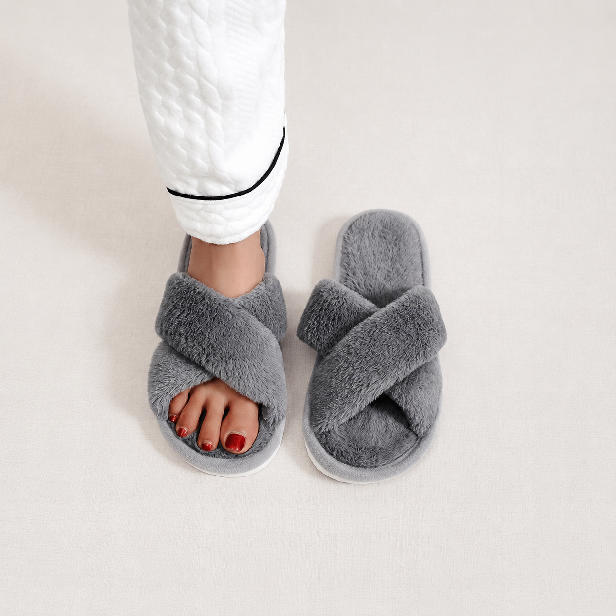 Criss Cross With Fluffy Indoor Comfy Slippers