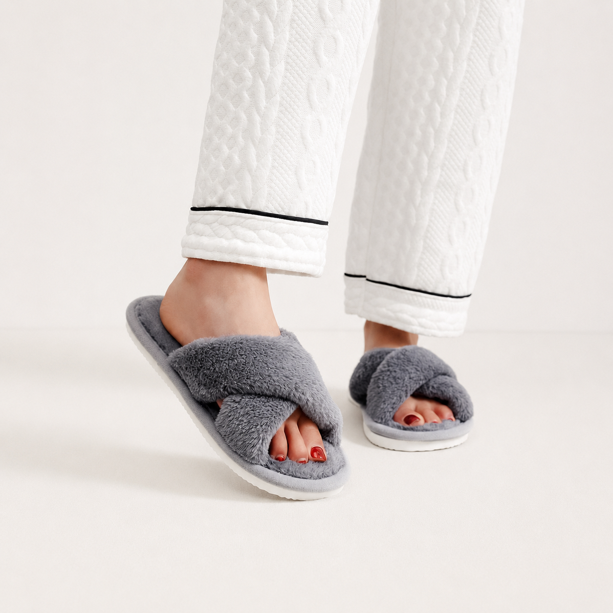 Criss Cross With Fluffy Indoor Comfy Slippers