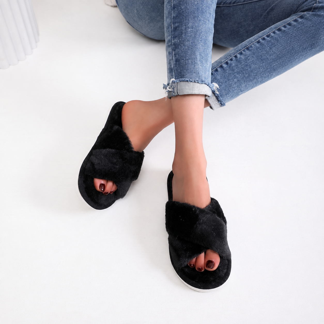 Criss Cross With Fluffy Indoor Comfy Slippers