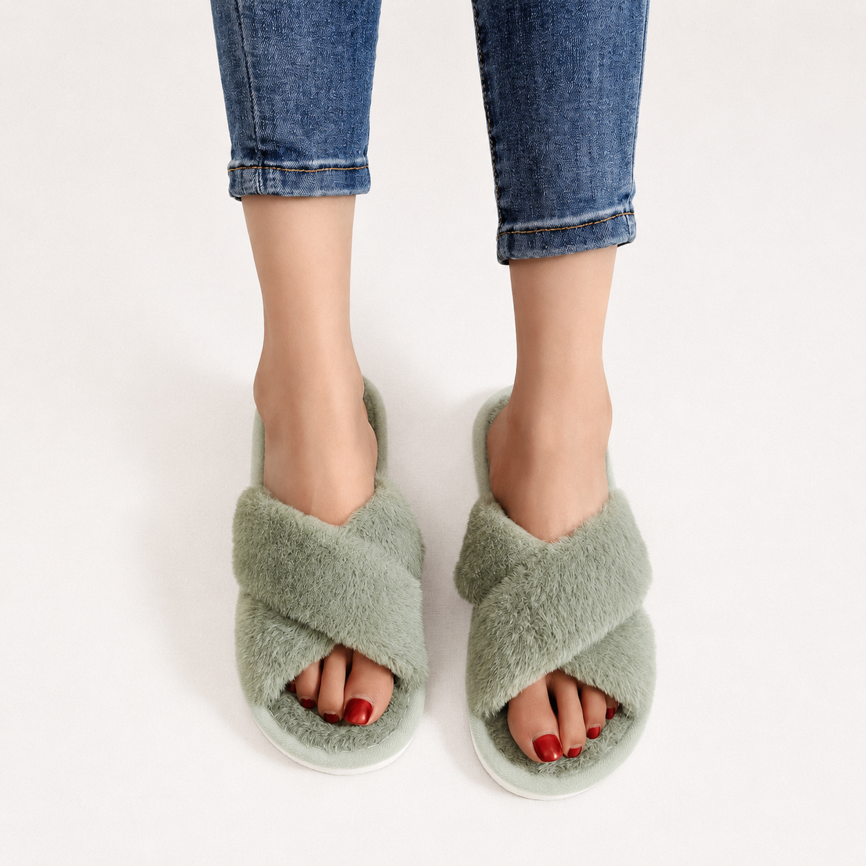 Criss Cross With Fluffy Indoor Comfy Slippers