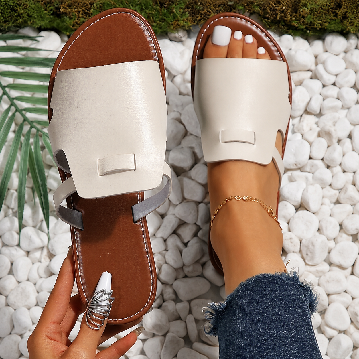 Minimalist Plus Size Slip On Summer Sandals