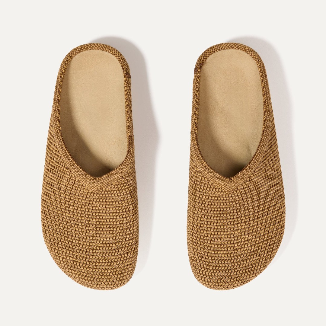 Lightweight Sustainable Slip On Comfort Clogs For Women