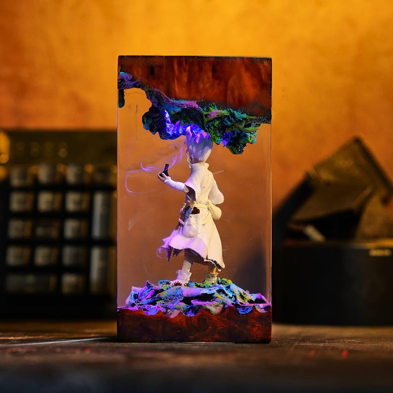 Custom Resin Figure Diorama RGB LED Lamp With Remote For Valentines Day