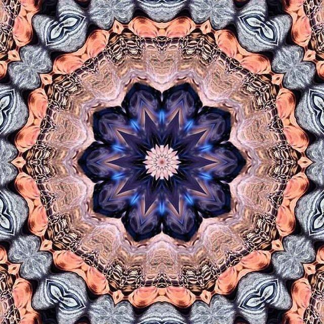 Army Green Religion Mandala 5D DIY Paint By Diamond Kit - Paint by Diamond