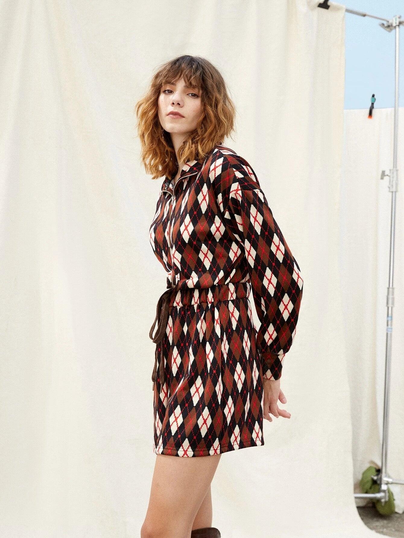 Print Drop Shoulder Tie Front Romper-Comfy Jumpsuits